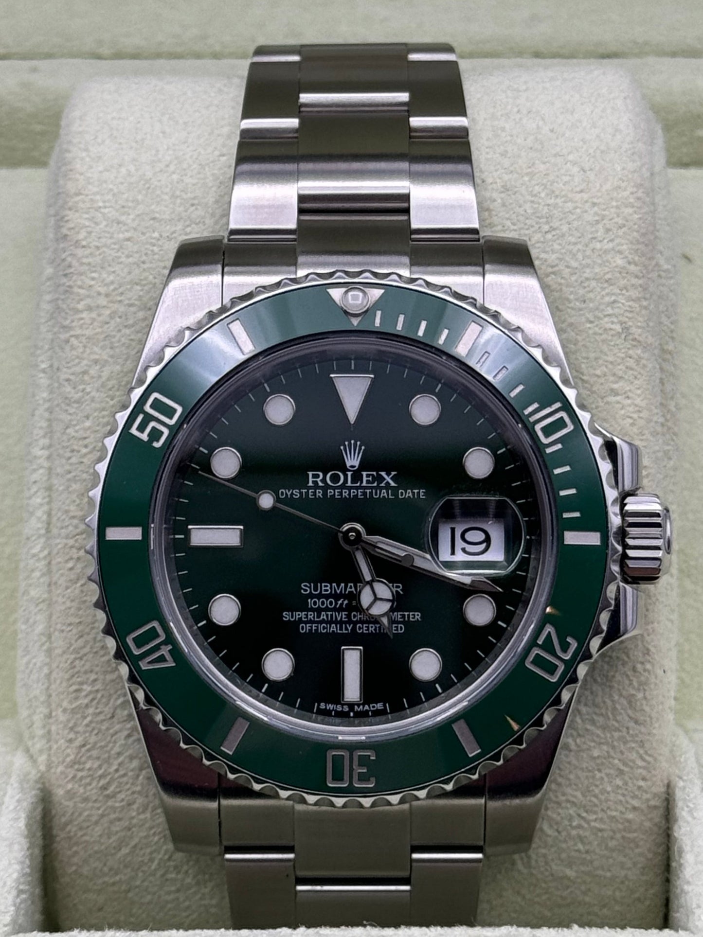 Rolex Submariner Date "Hulk" - 116610LV