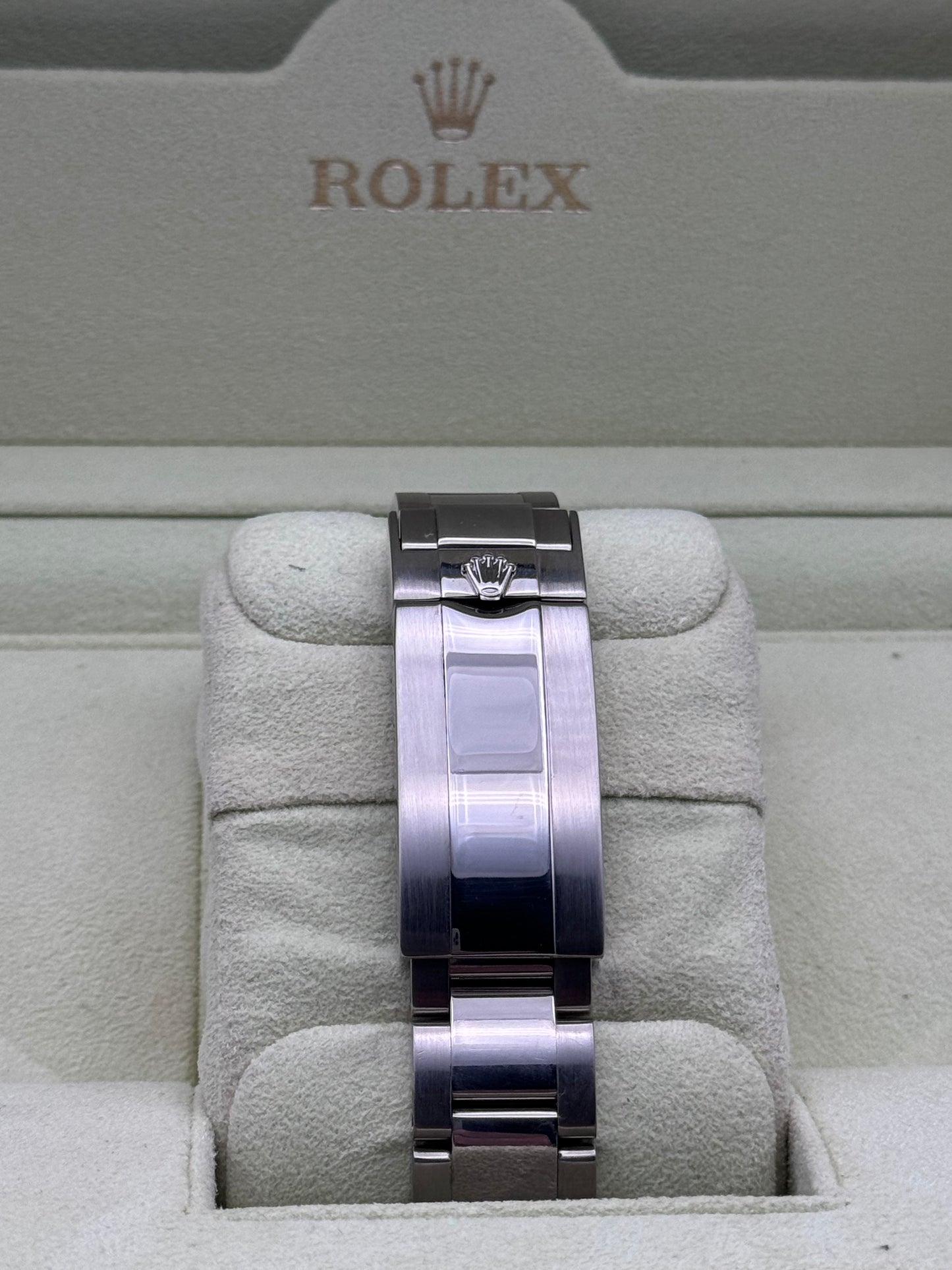 Rolex Submariner Date 18K Gold "Smurf" - 116619LB