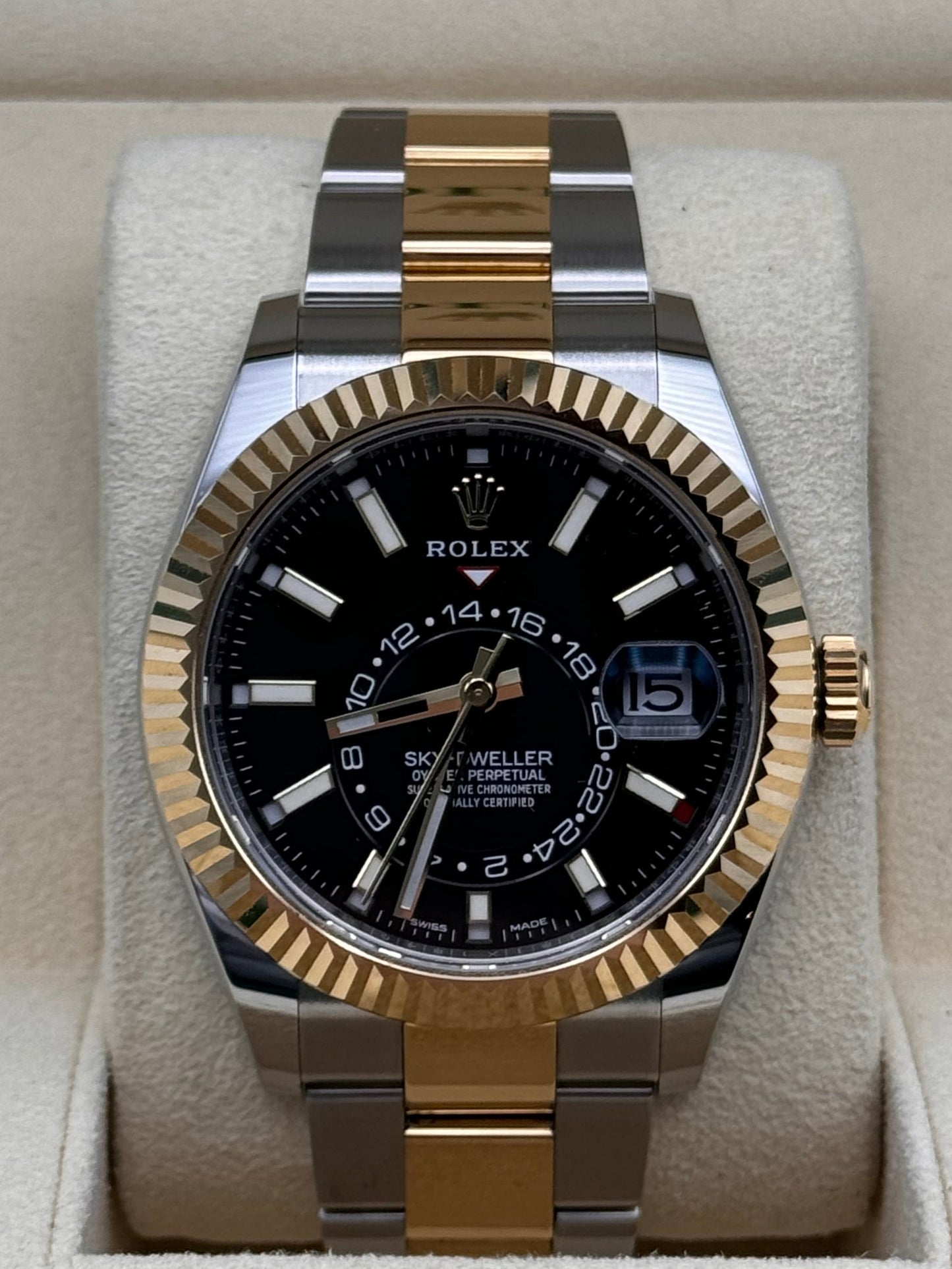 Rolex Sky-Dweller - 326933