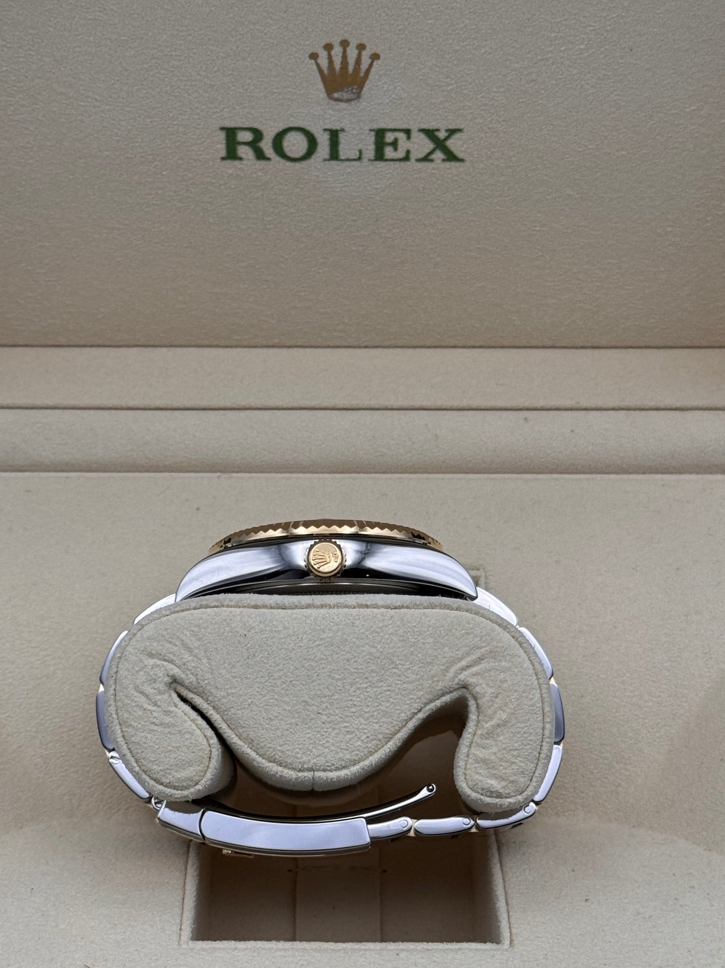 Rolex Sky-Dweller - 326933