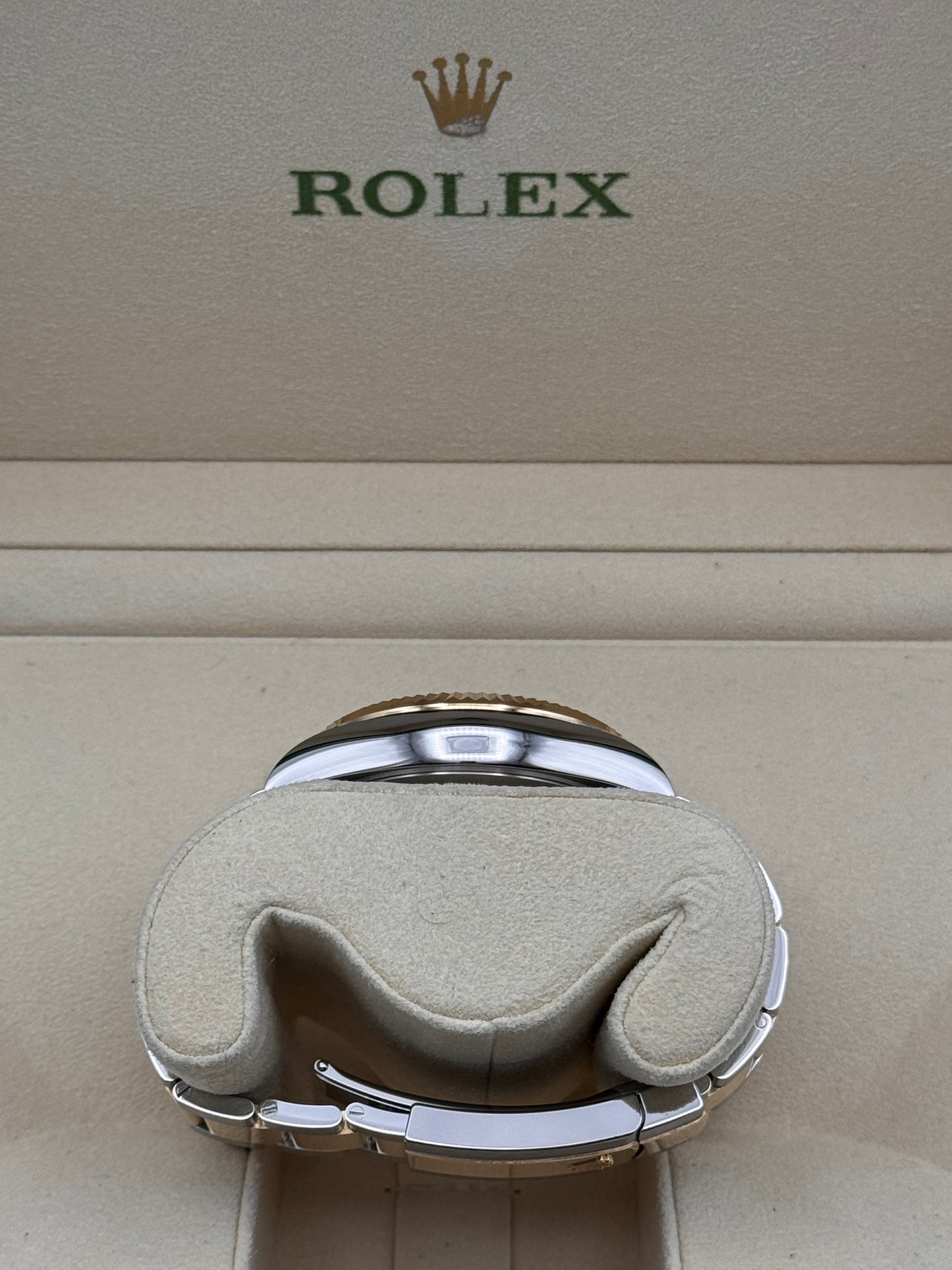 Rolex Sky-Dweller - 326933