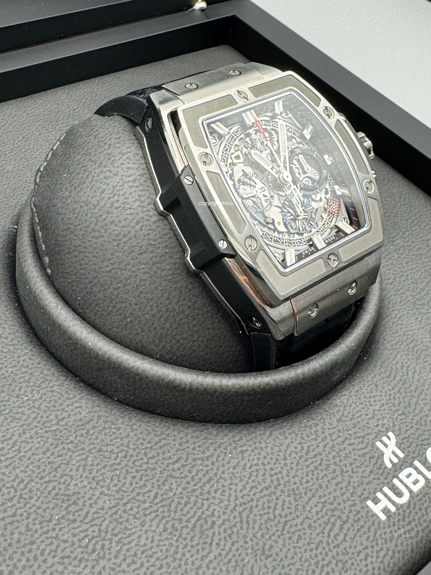 Hublot Spirit of Big Bang - 641.NX.0173.LR