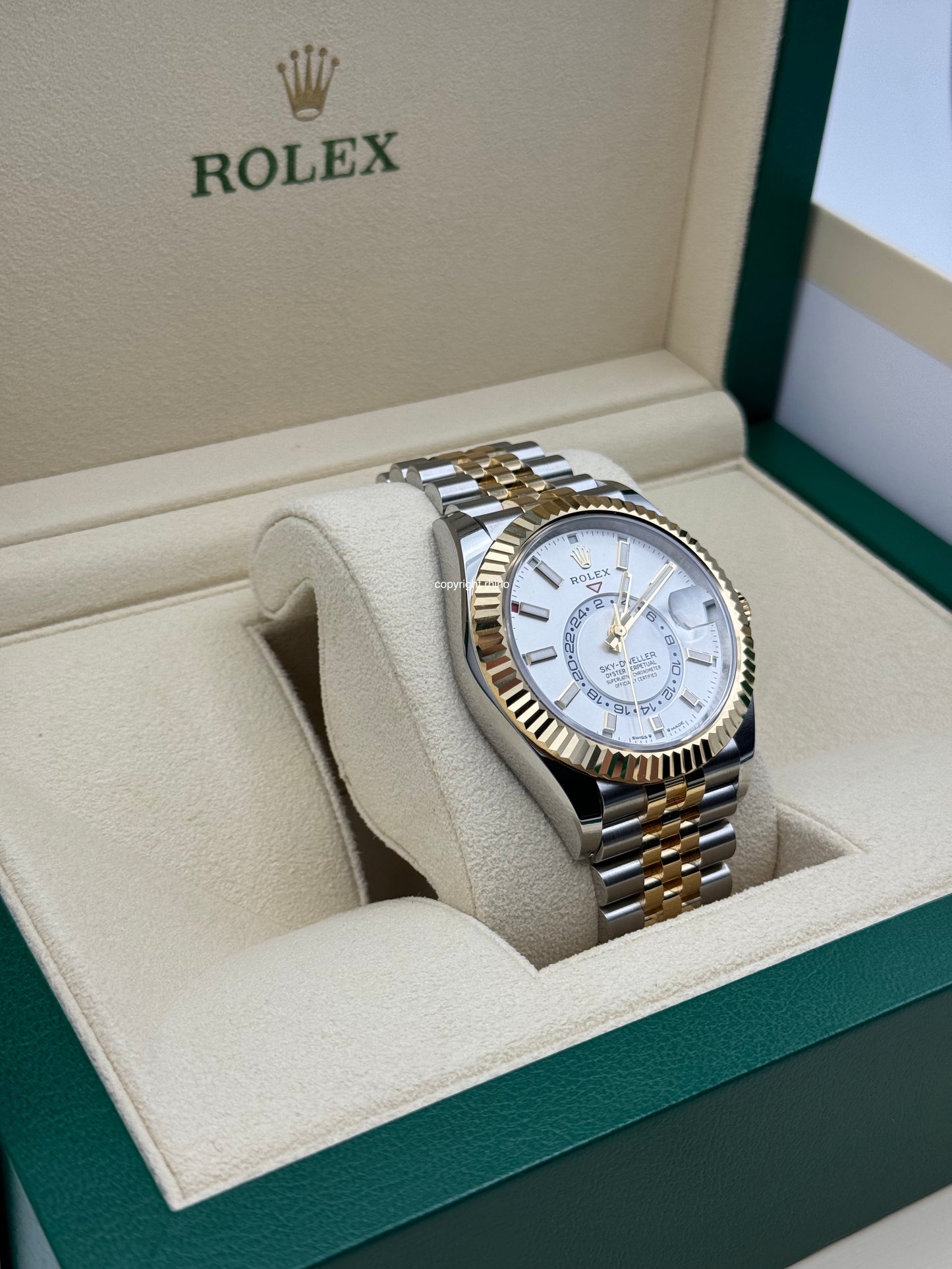 Rolex Sky-Dweller - 336933