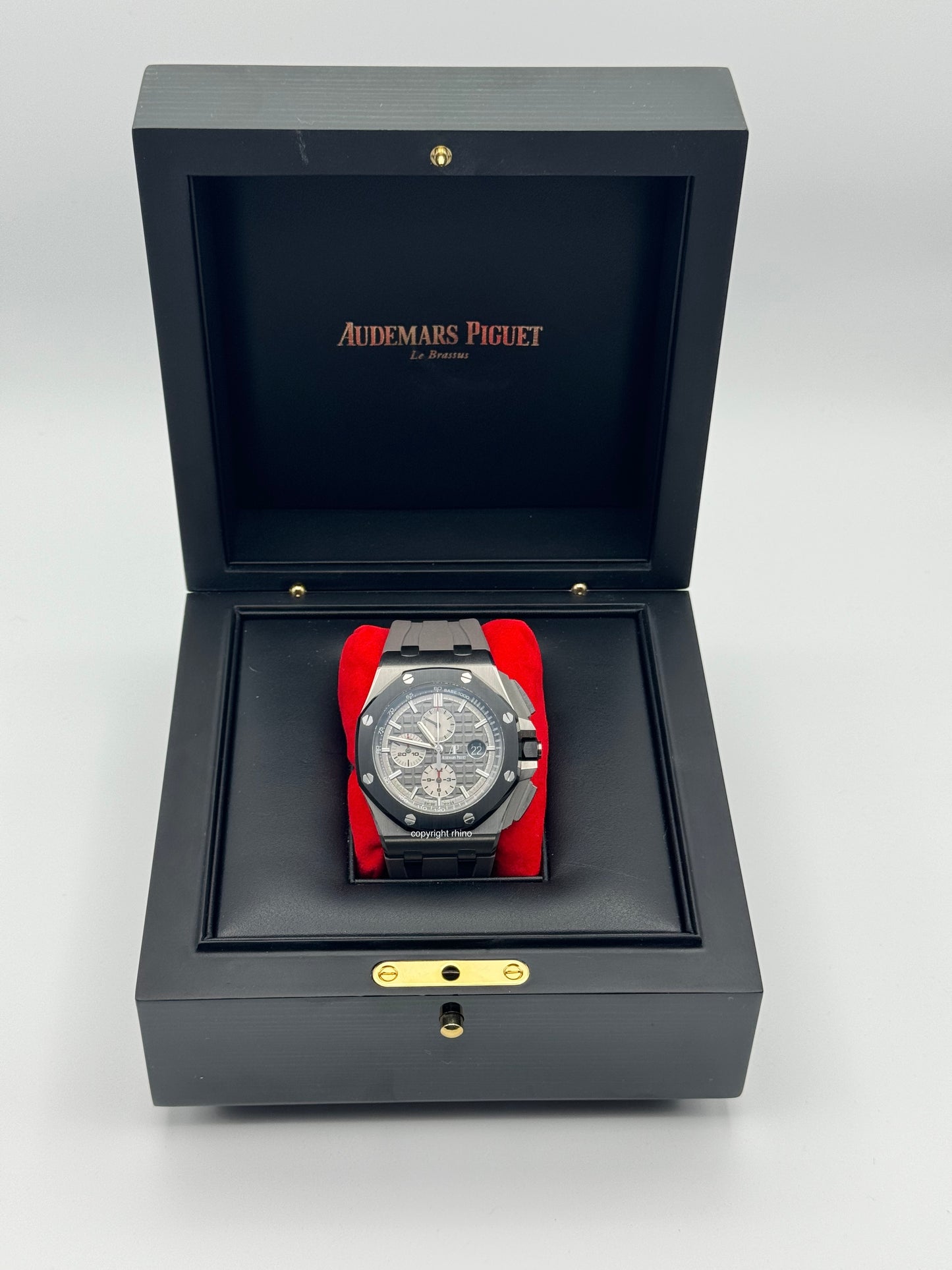 Audemars Piguet Royal Oak Offshore Chronograph - 26400IO.OO.A004CA.01