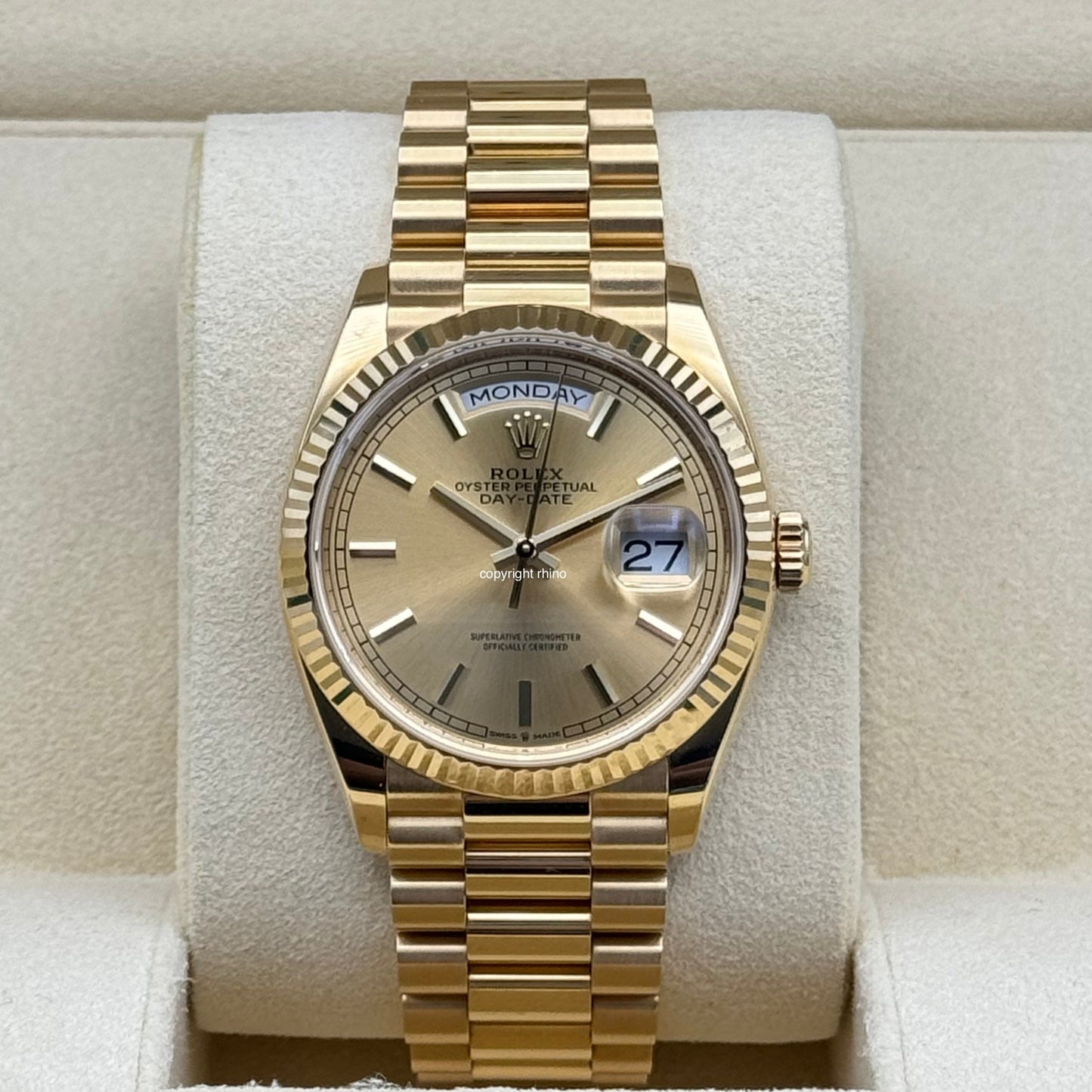 Rolex Day-Date 18 Gold - 128238